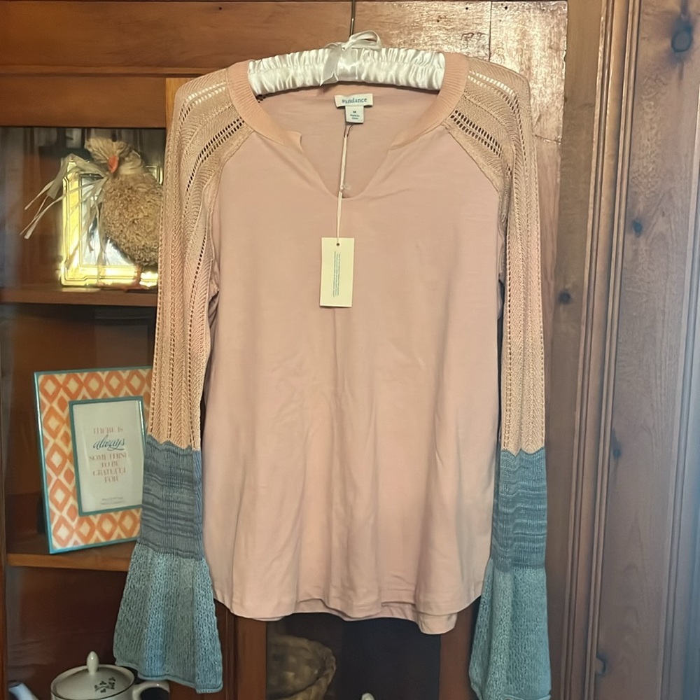 Sundance Cozy Canyon  long sleeve ombré crocheted sleeves pink Size S NWT - Picture 3 of 8